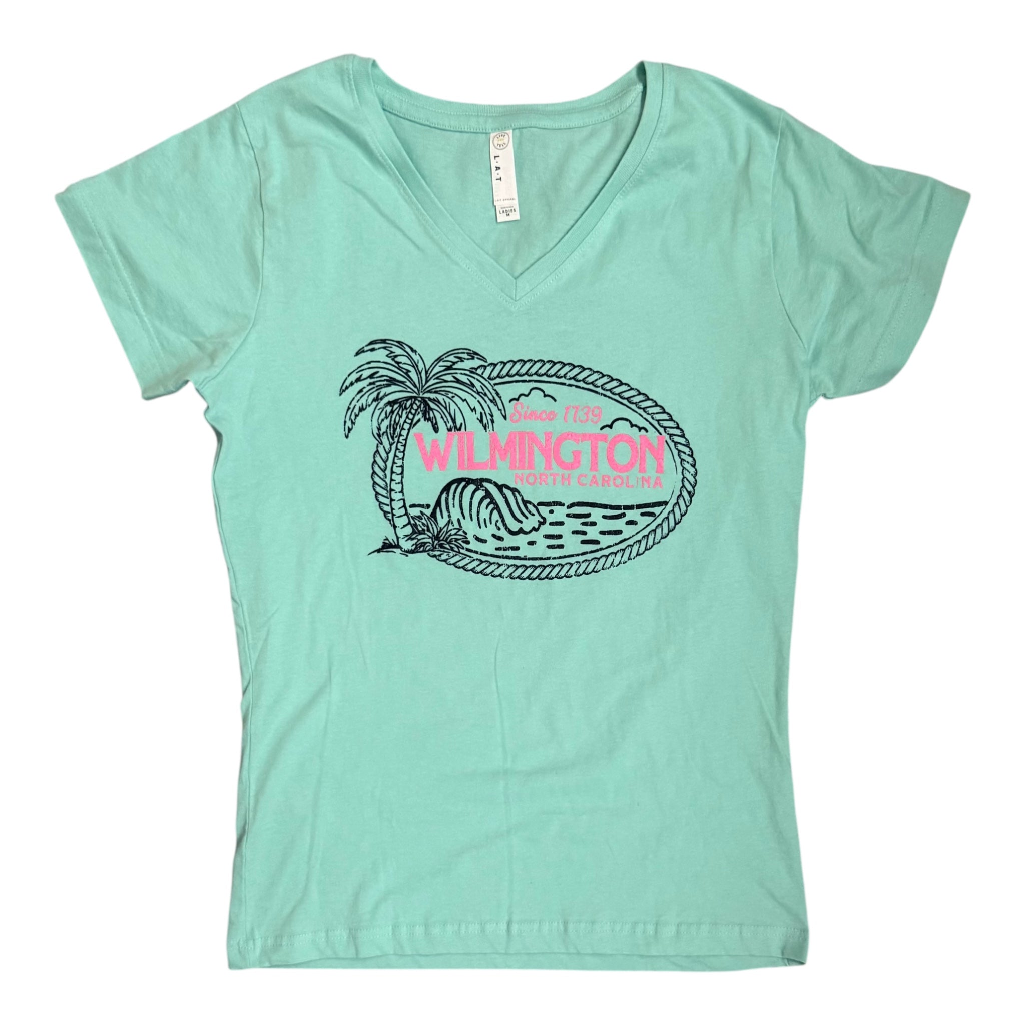 Wilmington NC Beach Palm Tree - V-neck T-shirt - Mint
