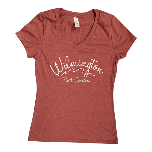 Wilmington NC Wave - V-neck T-shirt - Heathered Russet