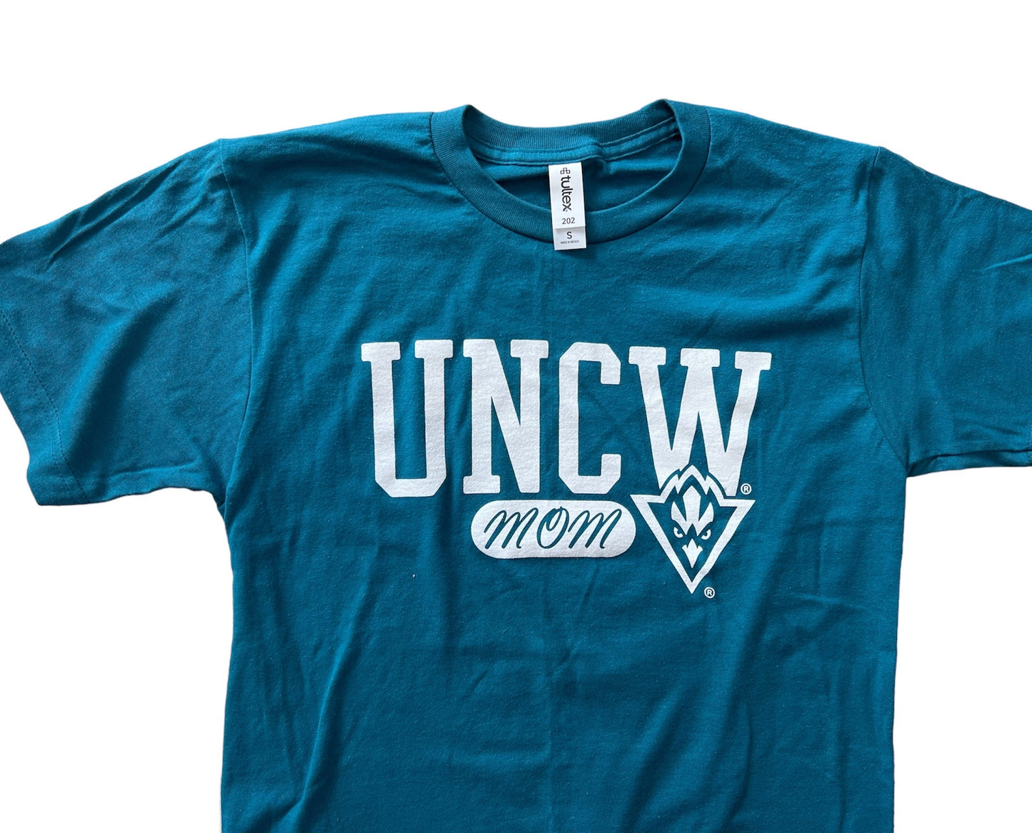 UNCW Seahawks Mom - T Shirt - Teal